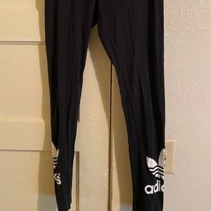 Lightly worn Adidas leggings Size S